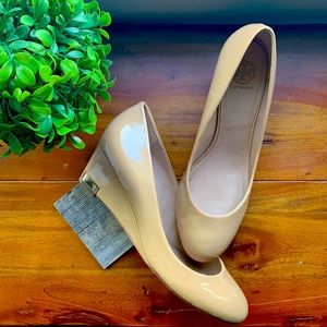 Tory Burch Patent Neutral